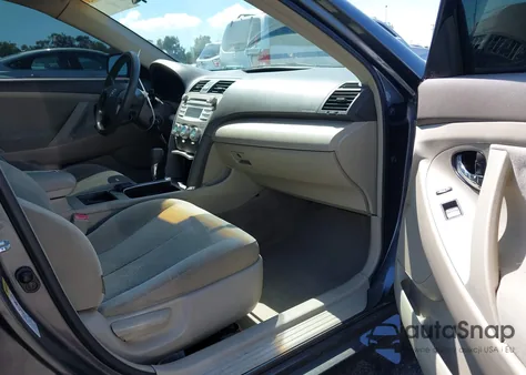 2007 Toyota Camry Le z USA, uszkodzony, nr VIN 4T1BE46K37U156364